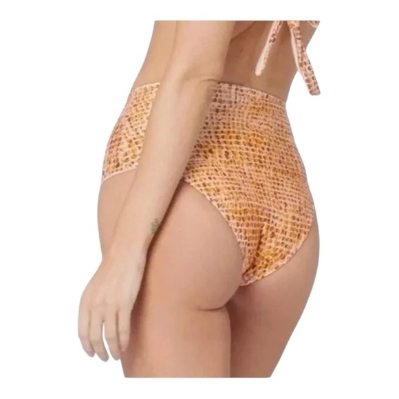 L*Space Cardi One Sleeve Swim Top/ Desi High Waisted Bottom in Wild Bunch NWT - Picture 5 of 10